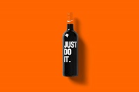 En el día de Francia, un creativo regalo: Marcas en botellas de vino, imperdible!