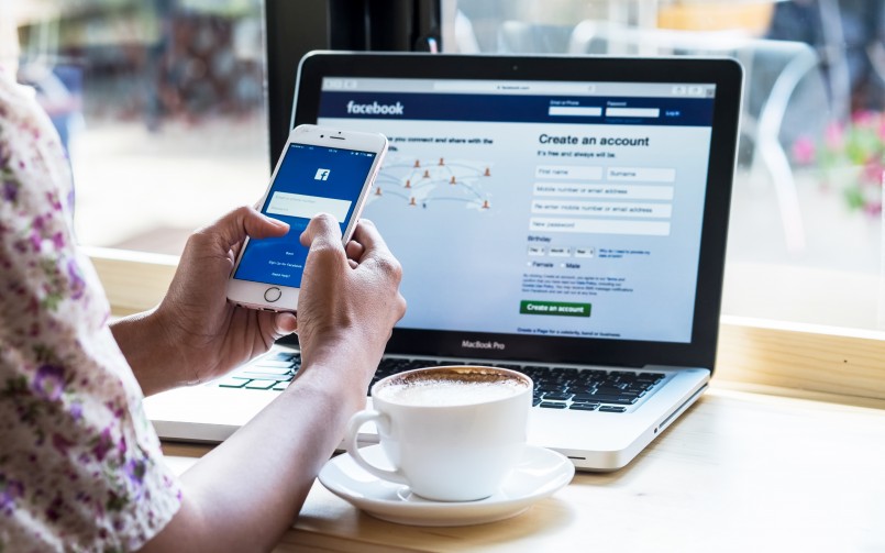 Messenger Rooms: la nueva herramienta de Facebook que planea destronar a Zoom.